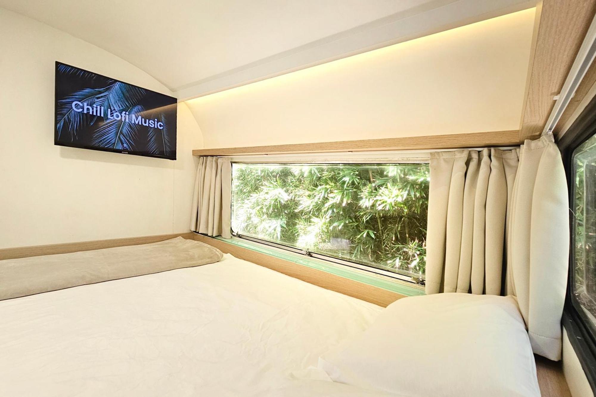 Trailer Experience - Moradas Campeche Pe Na Areia Luxury tent Florianopolis